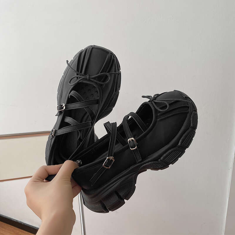 Casual Sports Women Platform Summer Sandals 2023 New Sneakers Fashion Walking Running Shoes Designer Ladies atillas