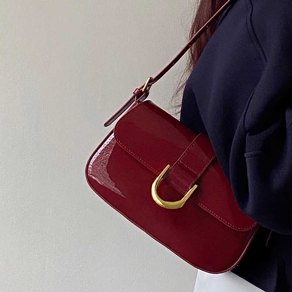 Vintage Women Handbags Shiny Patent Leather Evening Clutch Purse Tote Bags Luxury Flap Red Crossbody Lady Handbag 2024 Z250303