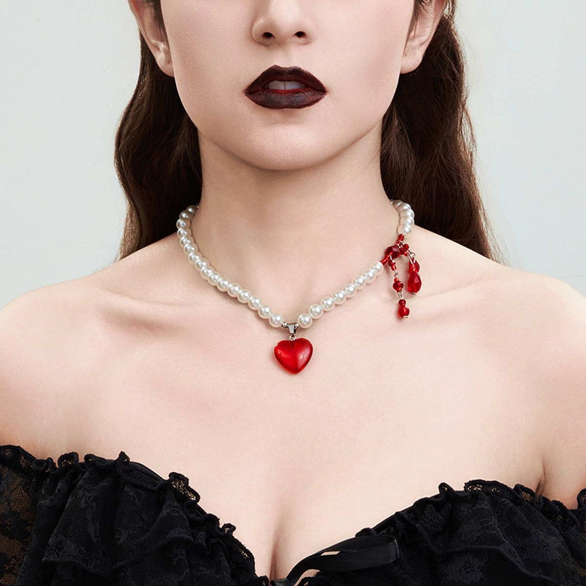 European and American Cross-border Jewelry Gothic Style Pearl Necklace Choker Halloween Blood Drop Tassel Crystal Collarbone Chain