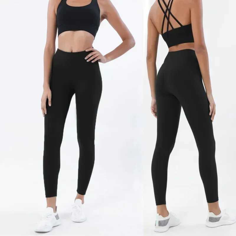 Sportswear yoga suit leg and top fitness sportswear gym clothing bra pants set running sportswear W250326
