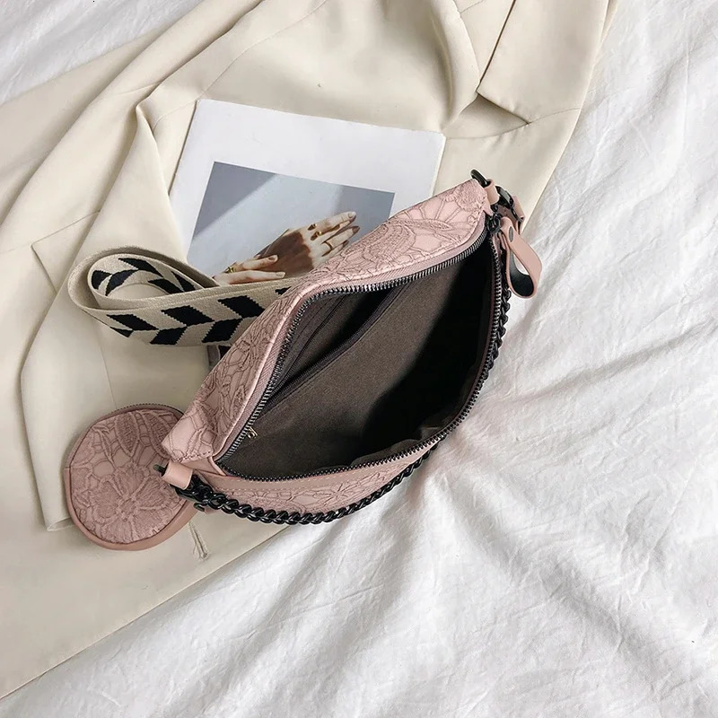 ner Woman Chest Pack Retro Embroidery Belt Bag Coin Purse y Lady Waist Fashion Shoulder Crossbody Bags 241029
