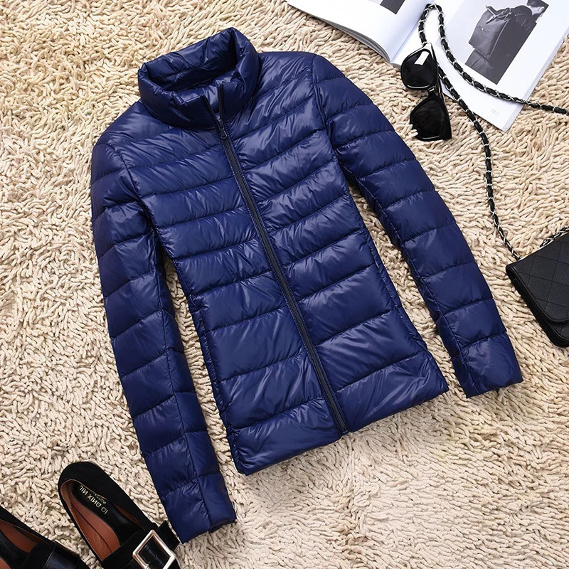 90% ultra-thin down jacket for women in autumn and winter ultra-thin short hooded warm white duck down jacket for women 241030