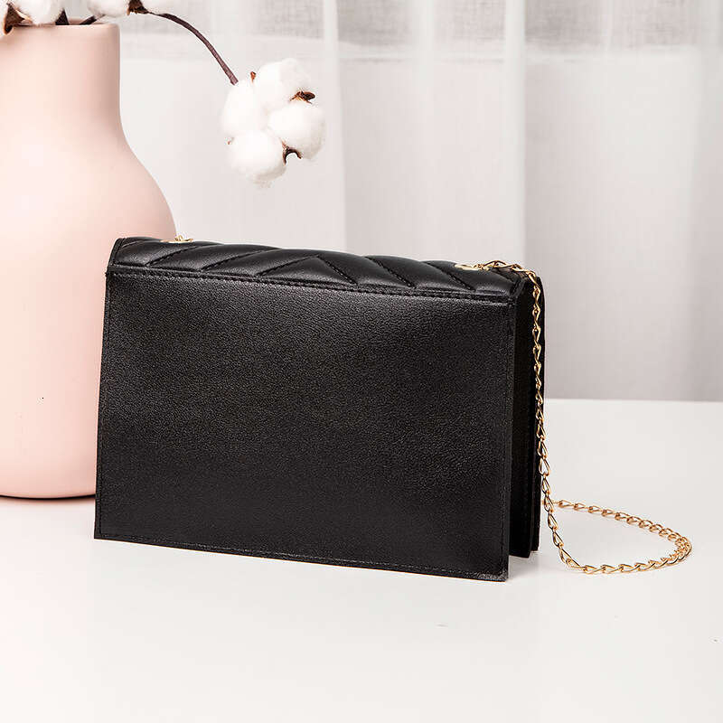 Women Trend Crossbody Fashion V Pattern Lattice Small New Shoulder Bag
