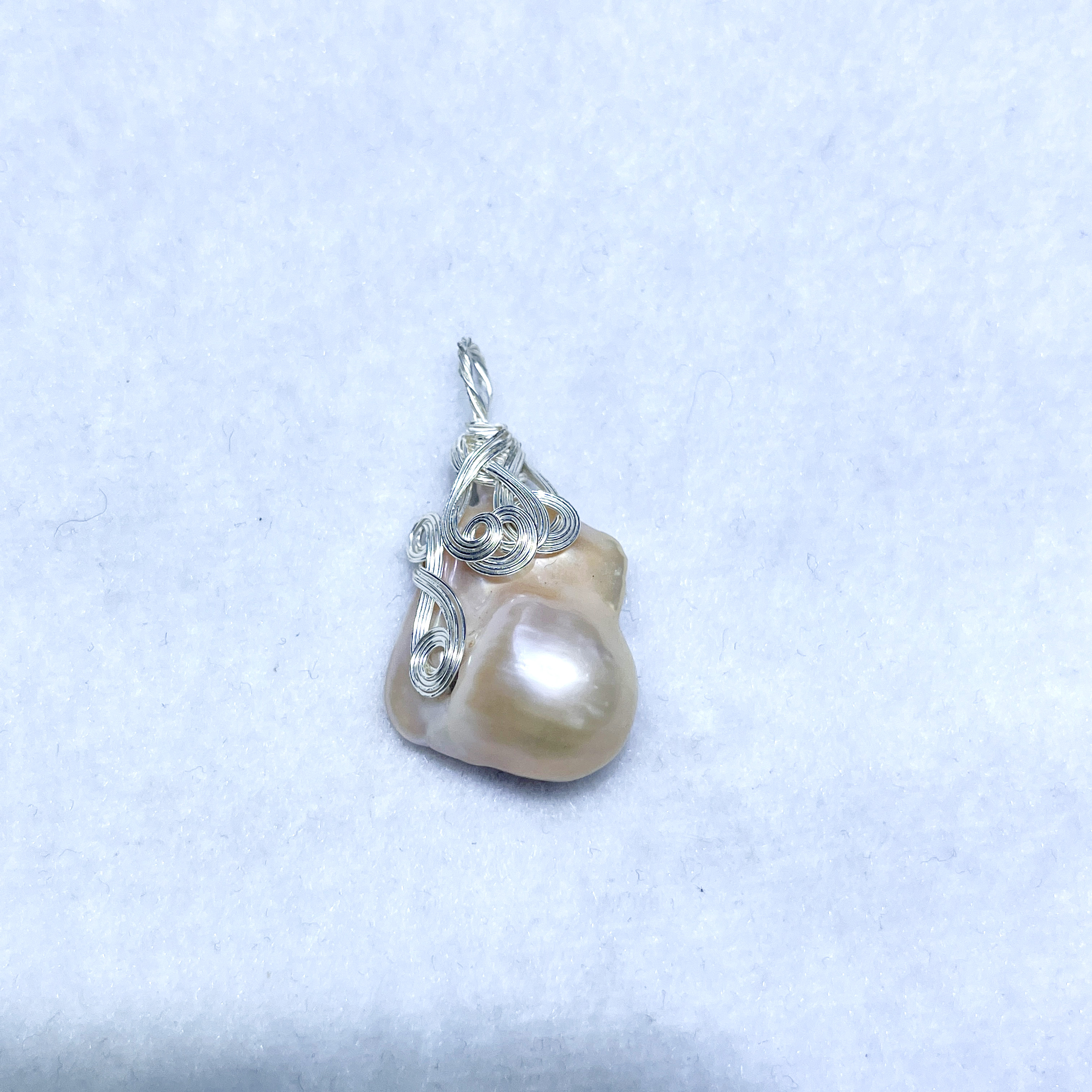 Luxurious Baroque Style Pearl Earrings & Charm Necklace Set for Special Occasions