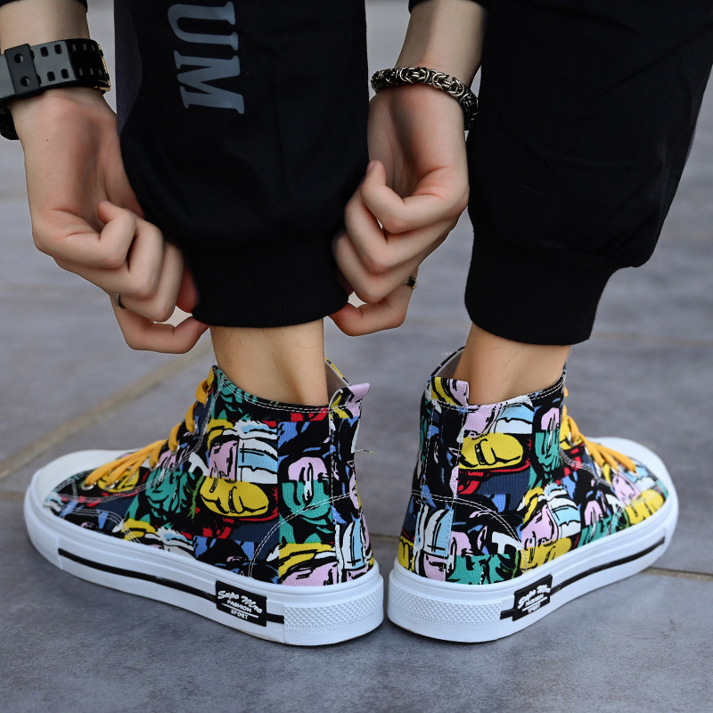 Men Women Casual Shoes Canvas Fashionable Shoes Hip hop Lace Up Low-top Board Walking Shoes