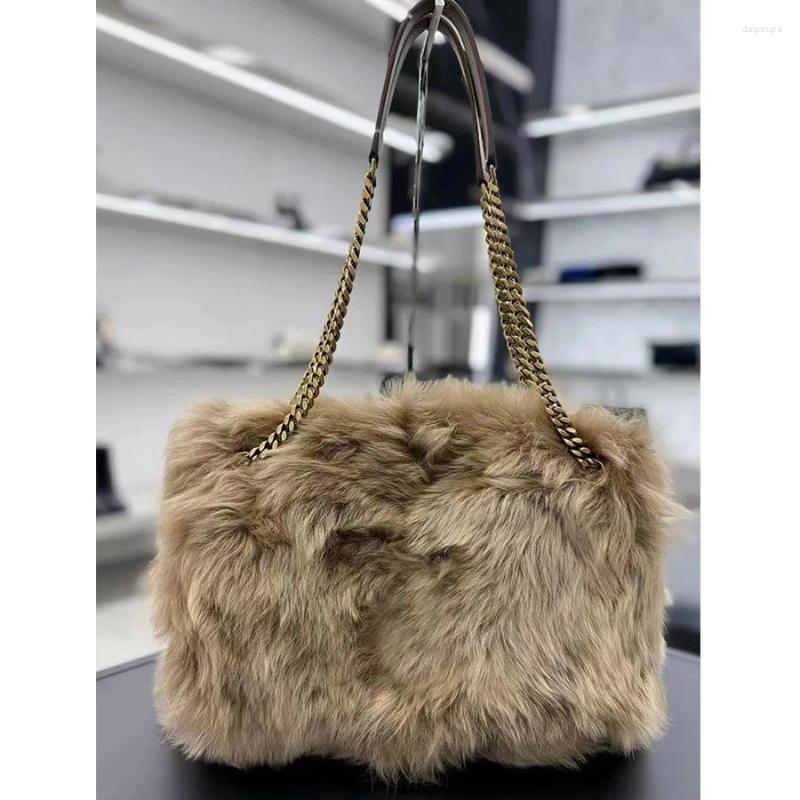 Drawstring Fashion Large Faux Fur Women Handbags Chains Design Lady Shoulder Bags Fluffy Soft Plush Shopper Warm Winter b97c 4
