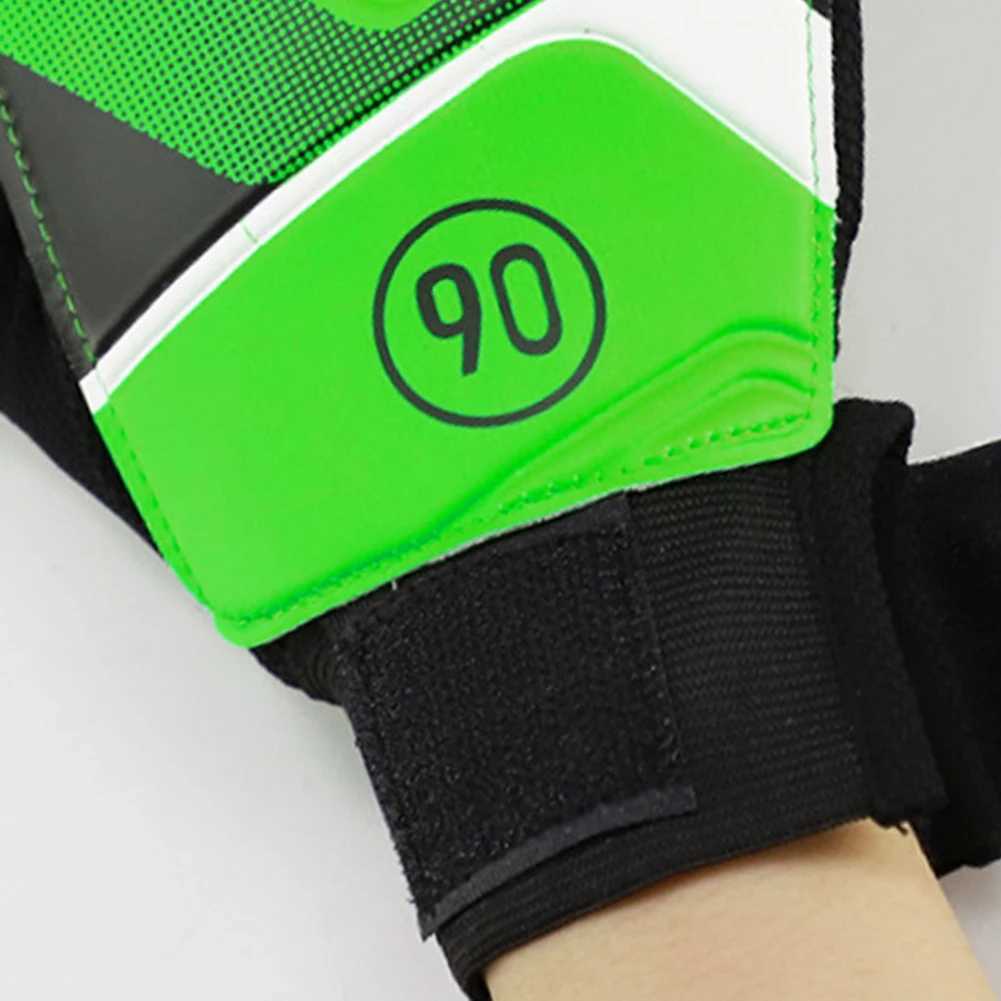 Goalkeeper gloves latex support Goalkeeper gloves full finger protection anti slip breathable children and adultsXJ250412