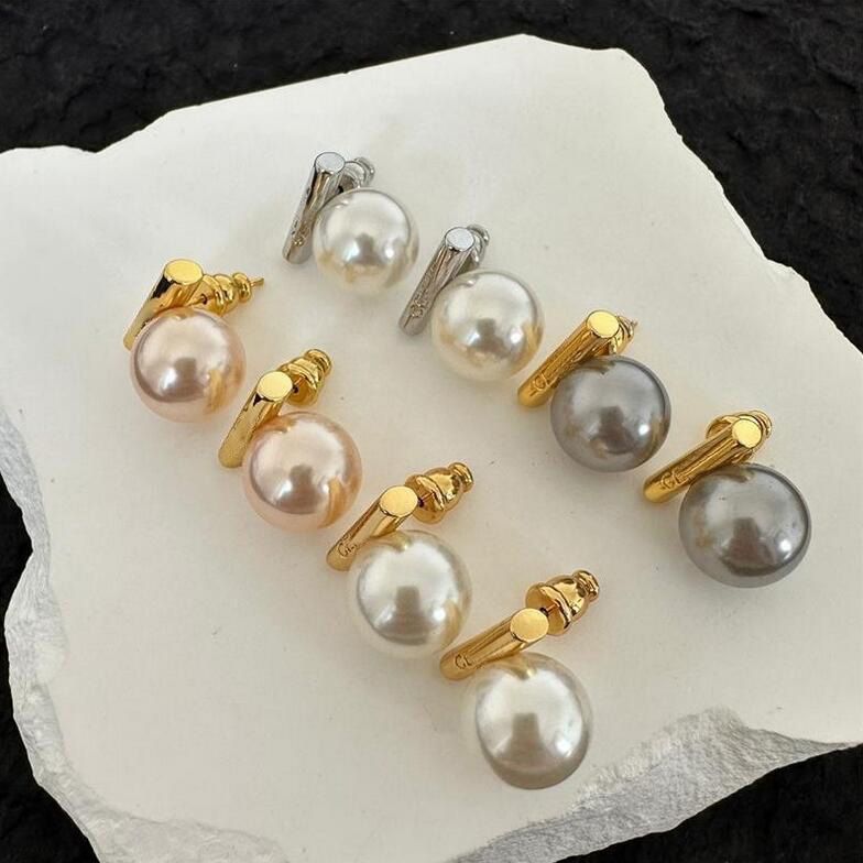 Classic Simple Pearl Earring Stud Exquisite Wedding Party Earring Designer 18K Gold Plated Ear Studs Aretes Orecchini for Women Engagement Jewelry Gift