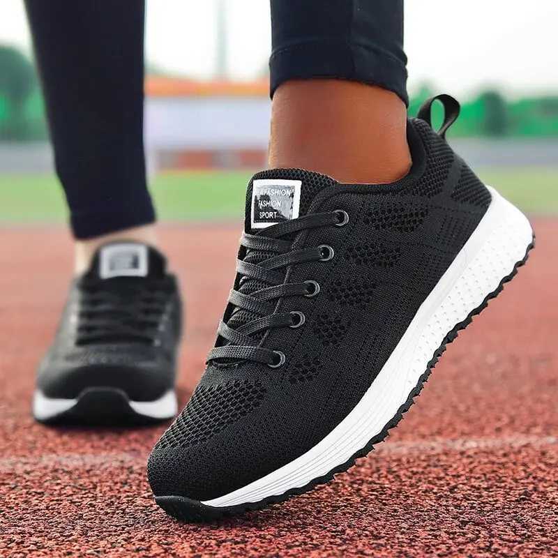 Womens casual shoes Fi walking net flat shoes womens sports shoes gym womens vulcanized shoes white black tennis women M241029