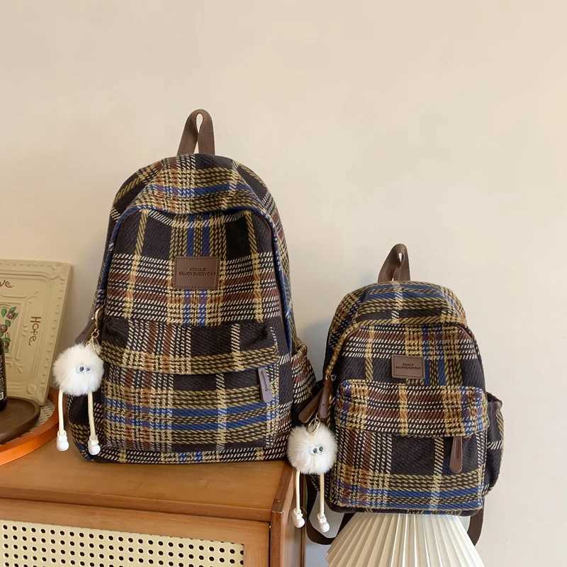 CMM New Fashion Plaid Woollen Women Backpack Student Book Bag Backpacks for Teenage Girls School Bags Large Capacity Travel Rucksack 241030