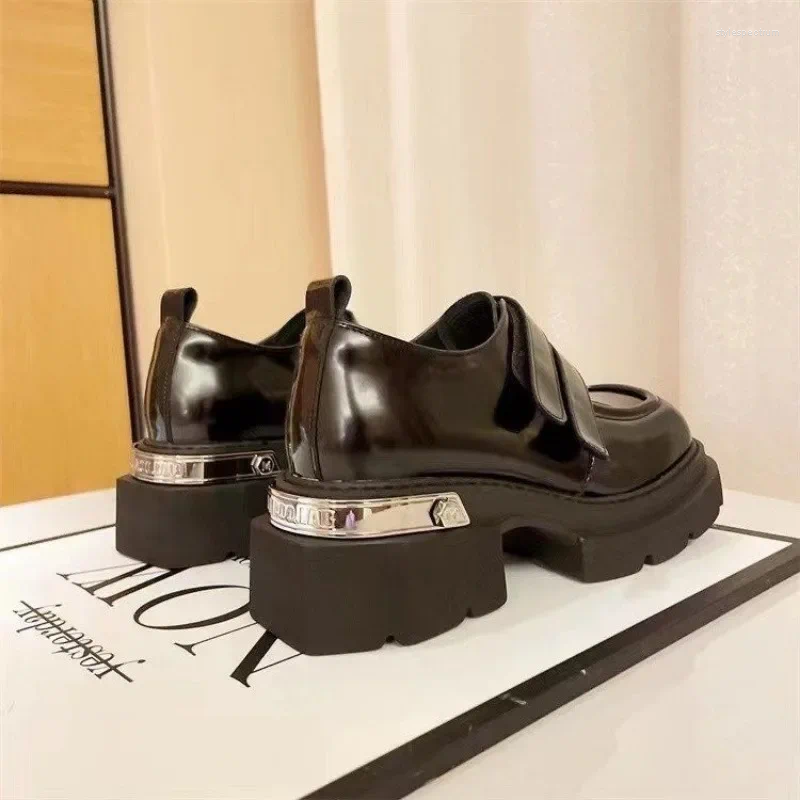 Dress Shoes Women Casual Shoe Girl Punk PU Leather Simple Design Quare Toe Solid Cool Retro Chunky Thick Bottom For Female 35-40 241102