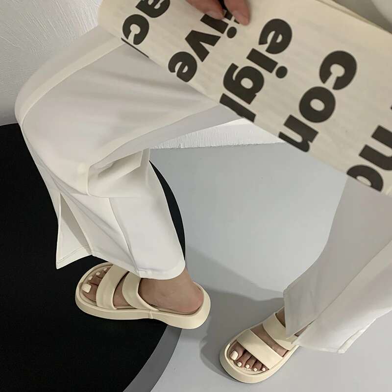 2025 New Gladiator Summer Sandalias Fashion Platform Flats Elegant Open Toe Slippers Comfort Beach Slides