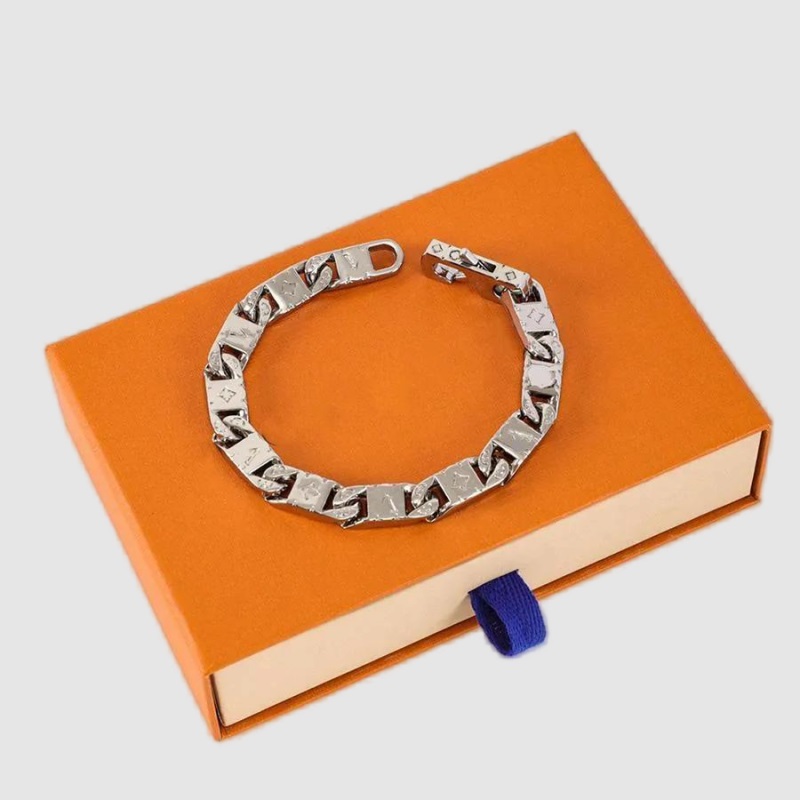 Bangle Party braclet designer mens men letters old flower classics female cuban link chains designer jewelry women bangle s simple dd026 Y4 Q241125