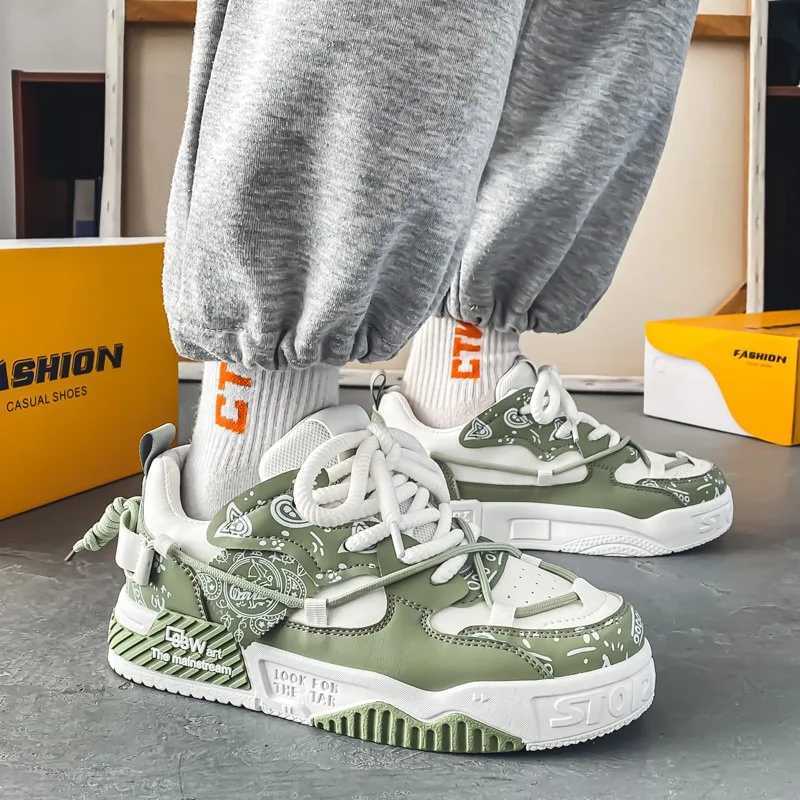 Vulcanize sports shoes Fi designer mens casual shoes luxurious and comfortable walking shoes trend Versatile skateboard shoes M241029
