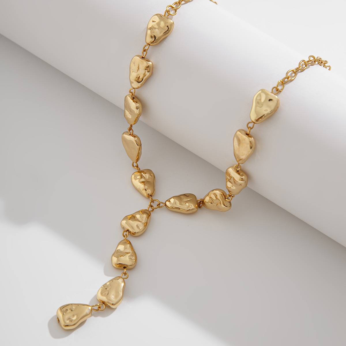 Cross Border Jewelry Necklace Irregular Baroque Y-shaped Collarbone Chain Cool Style Flat Water Droplet Pendant Necklace for Women