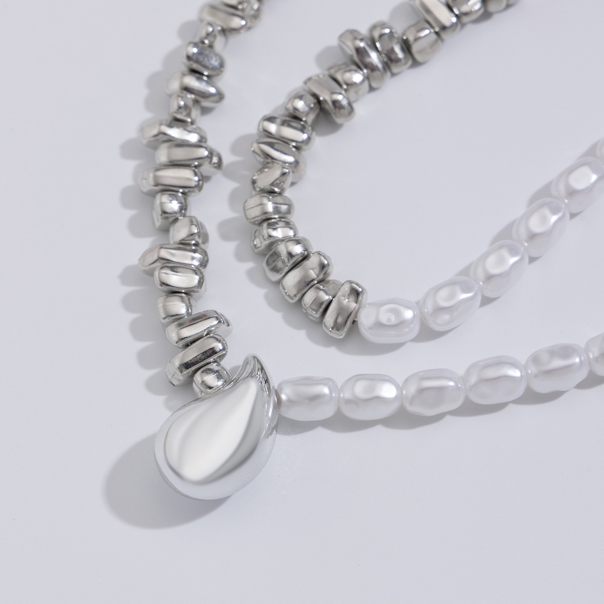 European and American Cross-border Jewelry Irregular CCB Imitation Pearl Set Necklace Geometric Alloy Comma Collarbone Necklace