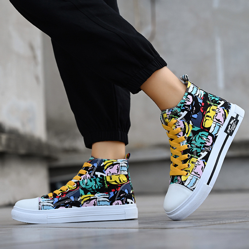 Men Women Casual Shoes Canvas Fashionable Shoes Hip hop Lace Up Low-top Board Walking Shoes