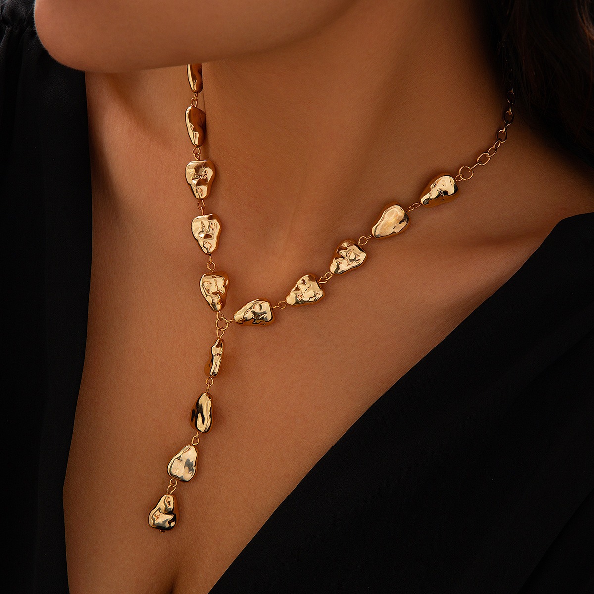 Cross Border Jewelry Necklace Irregular Baroque Y-shaped Collarbone Chain Cool Style Flat Water Droplet Pendant Necklace for Women