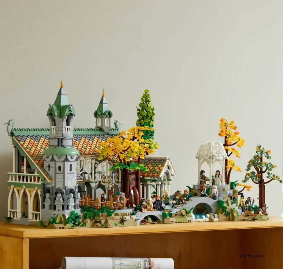 New In Creative Expert Icons Movie Lorded of Rings Rivendell Castle Model Building Blocks Brick 10316 Street View Toys 6167PcsXJ241029