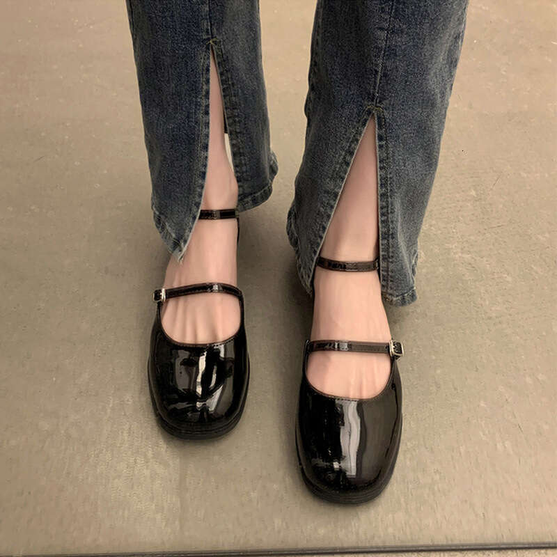 New Design Mary Jane Buckle Pumps Women Elegant Shallow Hollow Thick Heel Casual Ladies Office Party Leather Shoes