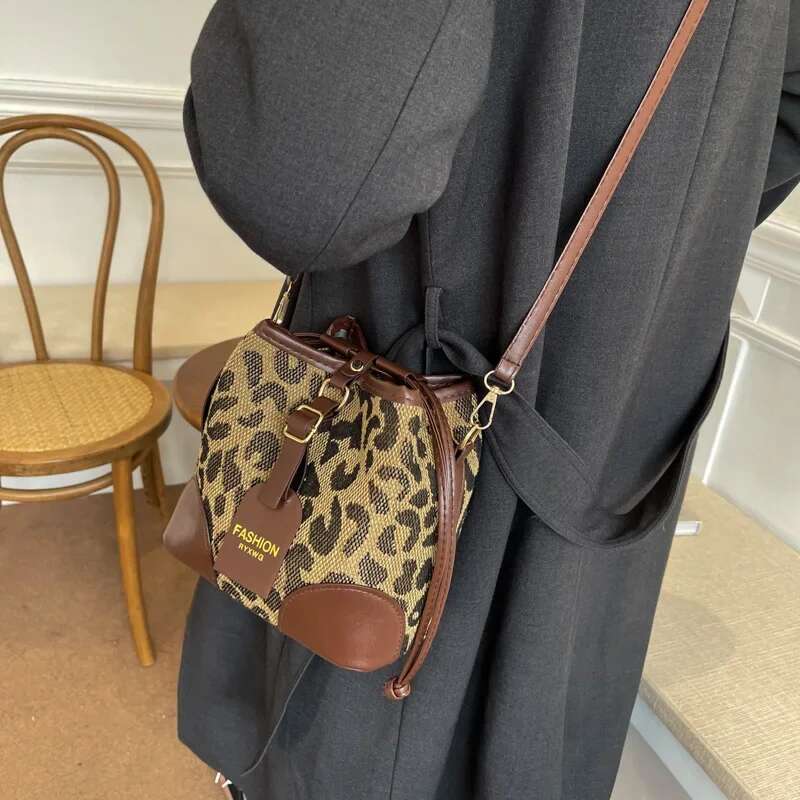 Leopard Small PU Leather Women Bucket Crossbody Bags 2024 Fall Designer Shoulder Bag Brand Ladies Handbag Lady Trend Tote