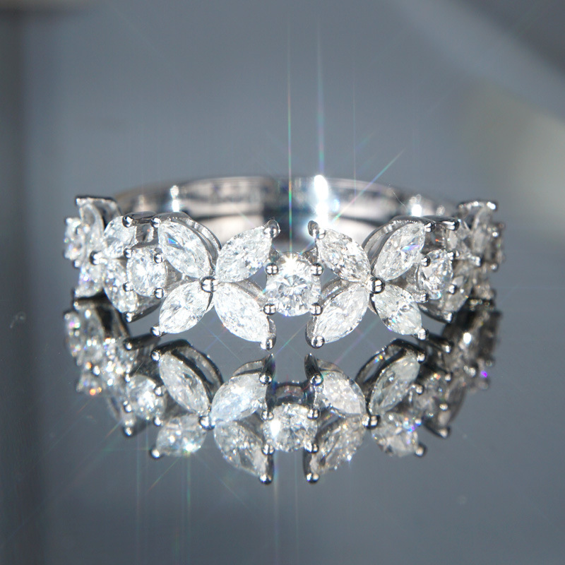 Solitaire ring 925 Sterling Silver Cluster ring female flower diamond wedding party pinky ring platinum ring luxury jewelry