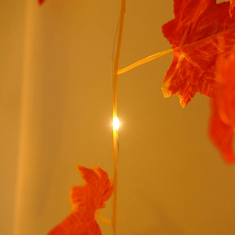 LED light string maple leaf vine simulation autumn decoration festival arrangement small colored lights USB copper wire curtain lights
