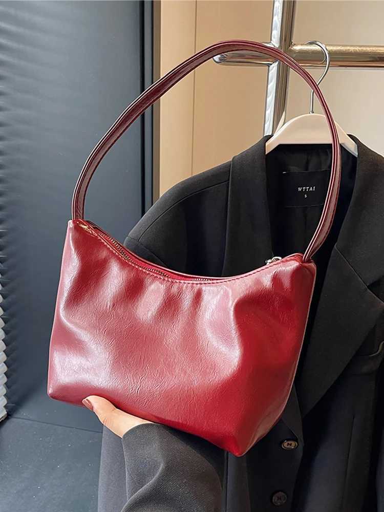 Red patent leather womens underwear bag new gloss shoulder bag solid color simple wedding handbag Z250303