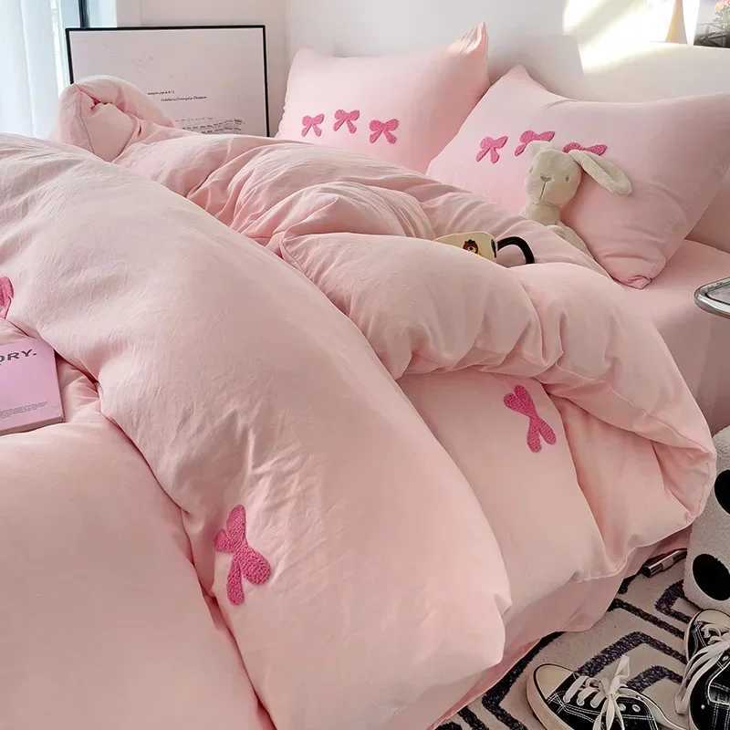 Cute pink bow down duvet cover set 3D embroidered bedding pink bedding set comfortable queen comfortable bedding suitable for girls children and teena