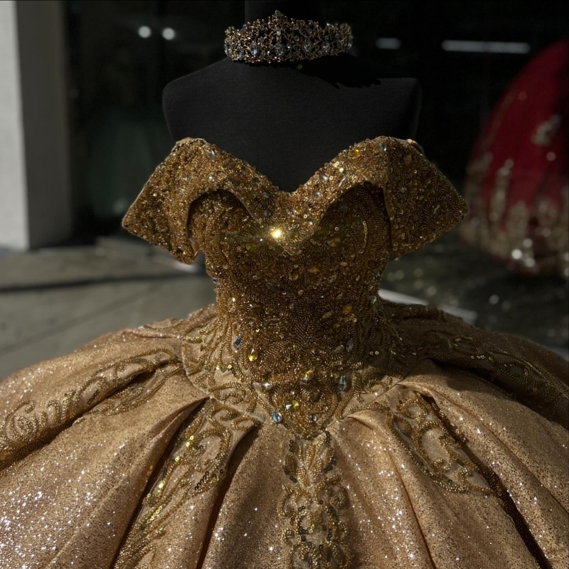 Gold Shiny Ball Gown Quinceanera Dresses Off The Shoulder Appliques Lace Beads Crystal Tull Party Birthday Vestidos 15 De XV Anos Sweet 16 Dress