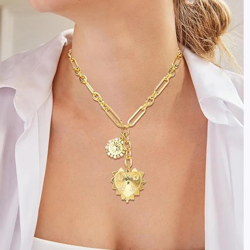 Sun heart-shaped pendant necklace sweater chain necklace suitable for women Gils gold-plated multi pendant short and chubby chain hip-hop 241030