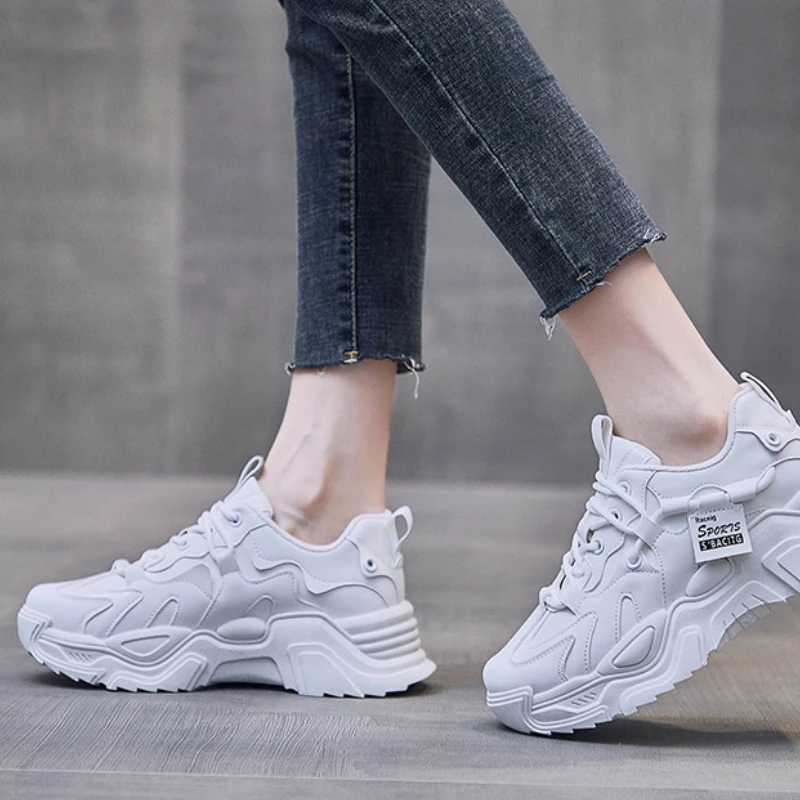Womens sports shoes free delivery designer platform casual sports running vulcanized white shoes womens short and fat sports shoes M241029