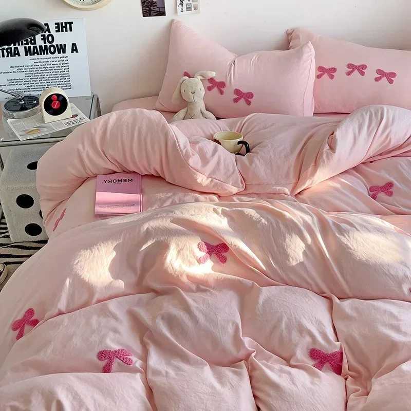 Cute pink bow down duvet cover set 3D embroidered bedding pink bedding set comfortable queen comfortable bedding suitable for girls children and teena