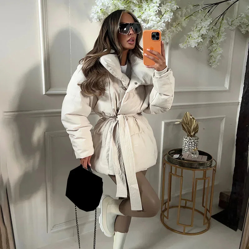 Fandy Lokar Winter Stand Collar Parka Fashion Tie Waist Short Coat Elegant Solid Puffer Jackets Female Ladies 241029