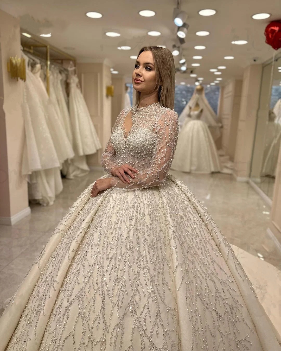 Gorgeous Wedding Dresses Pearls Bride Gown Long Sleeve Dress Illusion Sequins Lace Up Sweep Train Custom Made Vestidos De Novia 0218