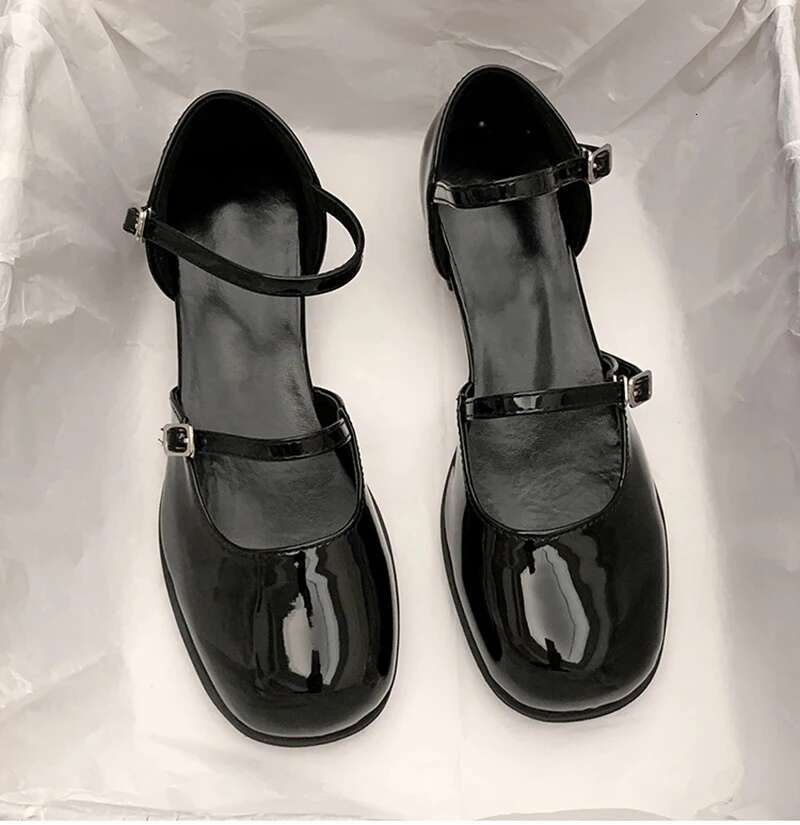 New Design Mary Jane Buckle Pumps Women Elegant Shallow Hollow Thick Heel Casual Ladies Office Party Leather Shoes