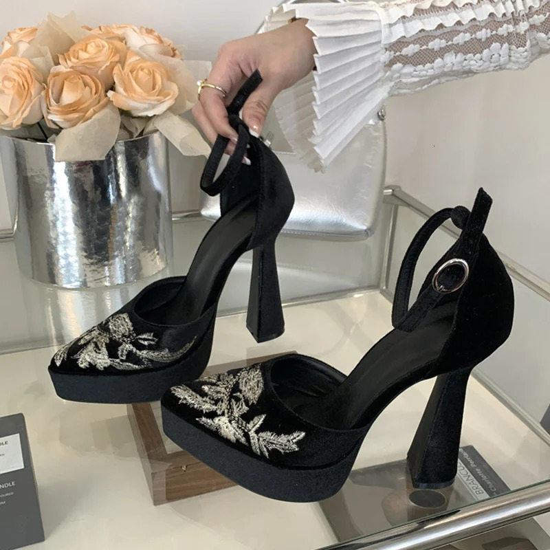 Liyke Fashion Embroidery Pointed Toe Super High Heels Wedding Banquet Shoes Women Platform Pumps Sandals Zapatos Mujer 241031
