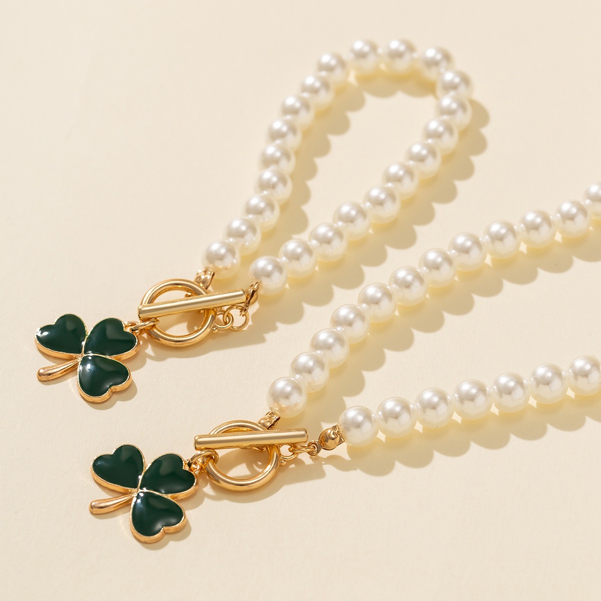 Amazon Hot Selling Baroque Pearl Necklace for Women Versatile High-end Niche Accessories Sweater Chain Accessories