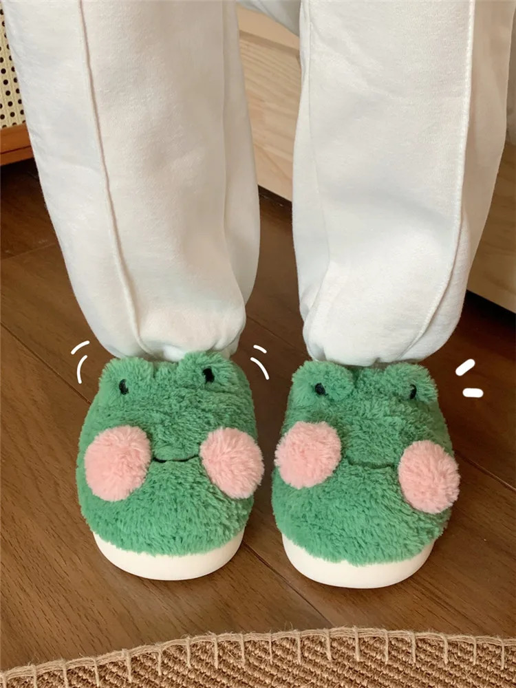 Interesting Couple Cute Frog Cotton Slippers Winter Student Non slip Warm Plush Home Slippers Mens and Womens Home Shoes 241031