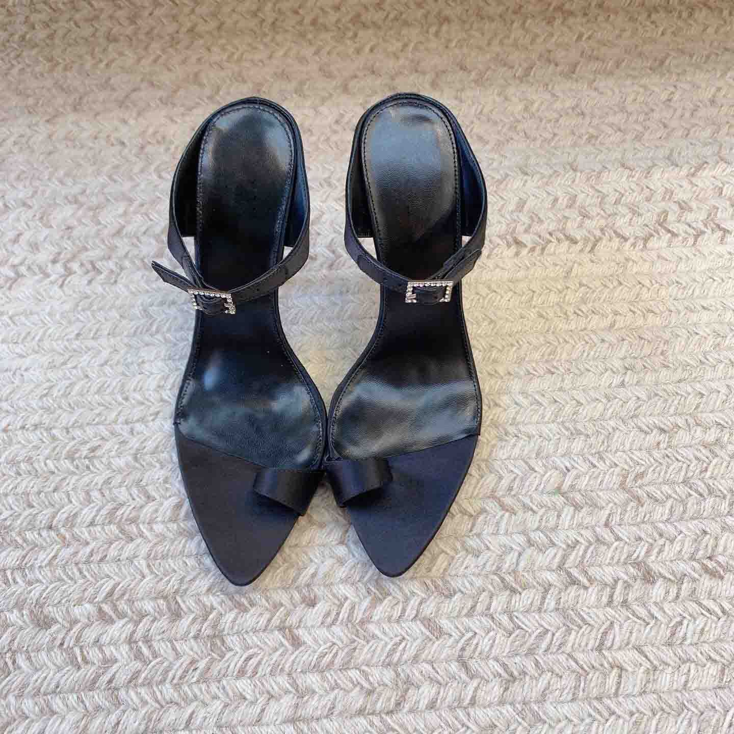 2023 New Mules Pointed Toe Slippers Silk Genuine Leather Rhies Buckle Women Shoes Sexy High Heels Atos De Mujer