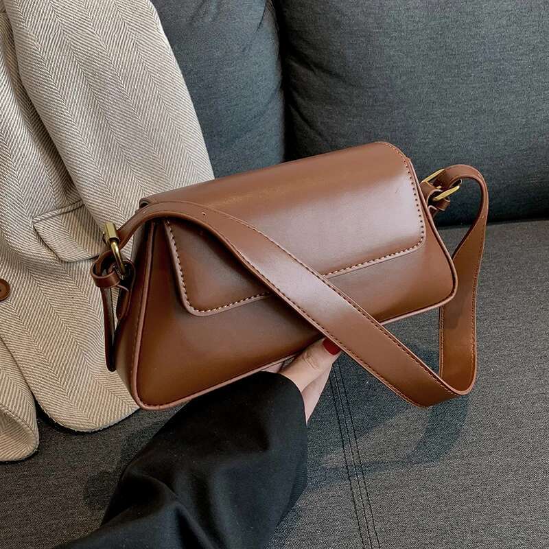 Retro Solid Color Shoulder Bags for Women 2025 Winter PU Leather Lady Underarm Bag Vintage Handbags and Purses