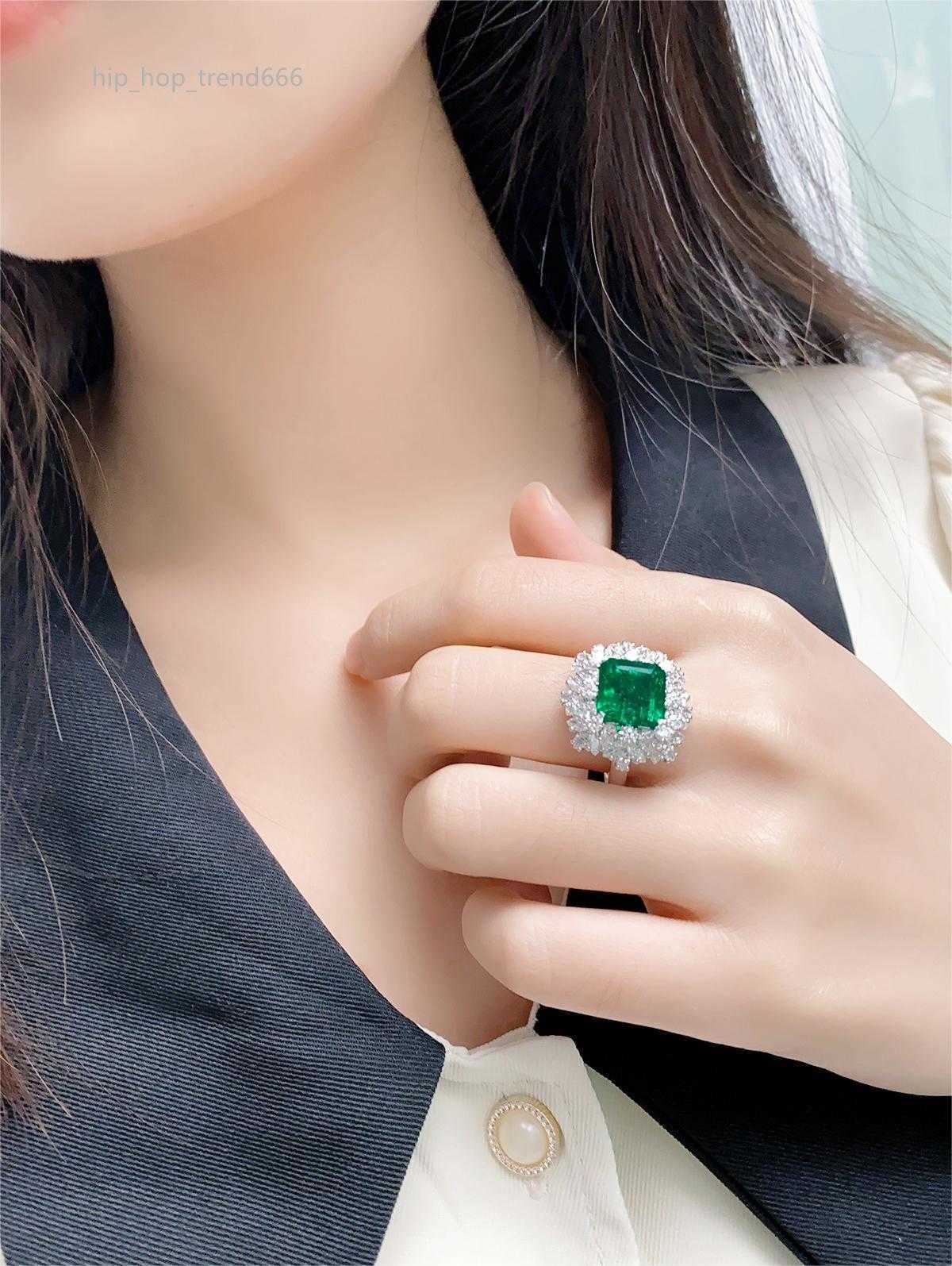 Jewelry Emerald Stone Ring 18K White Gold 3.98ct Natural Verdant Green Emerald Ring lab grown Gemstone Ring