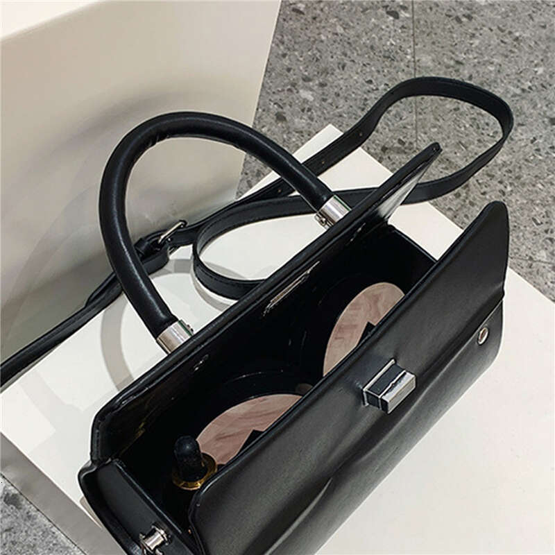Cydrical Handbags For Women 2025 New Casual Shoulder Simple Messenger Solid Color Vintage Square Bags