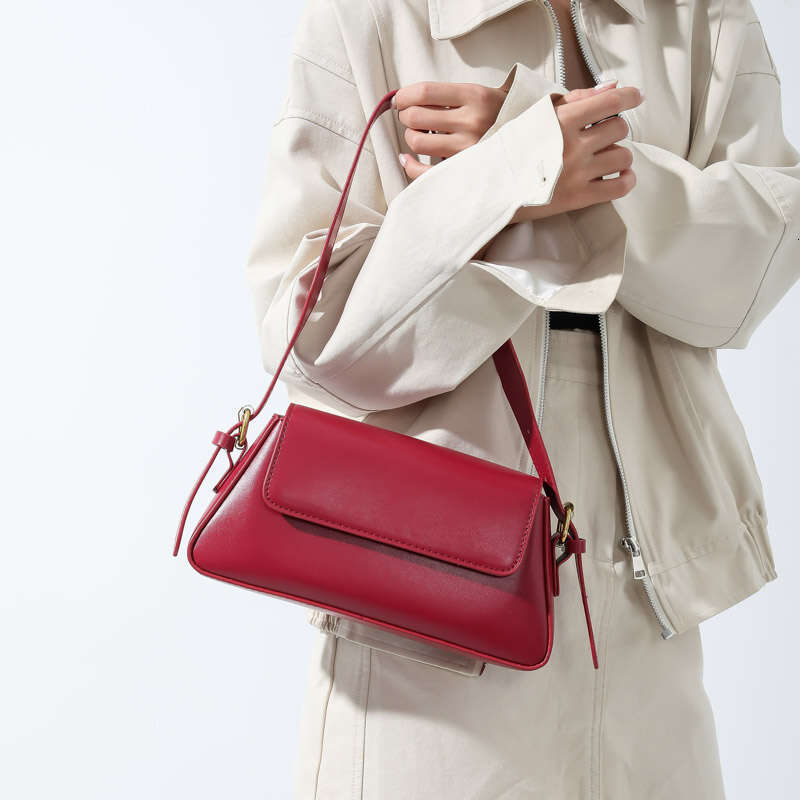 Retro Solid Color Shoulder Bags for Women 2025 Winter PU Leather Lady Underarm Bag Vintage Handbags and Purses