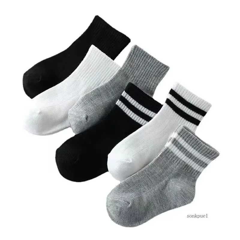 5 pairs/batch of black and white childrens socks casual baby girls boys cotton striped mesh summer autumn preparatory childrens socks W241030