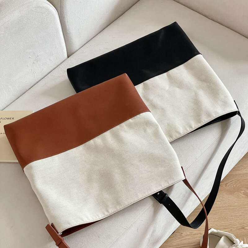 Contrasting Lazy Wind Shoulder Tote 2024 New Crossbody Cloth Large Capacity Shopping Bag