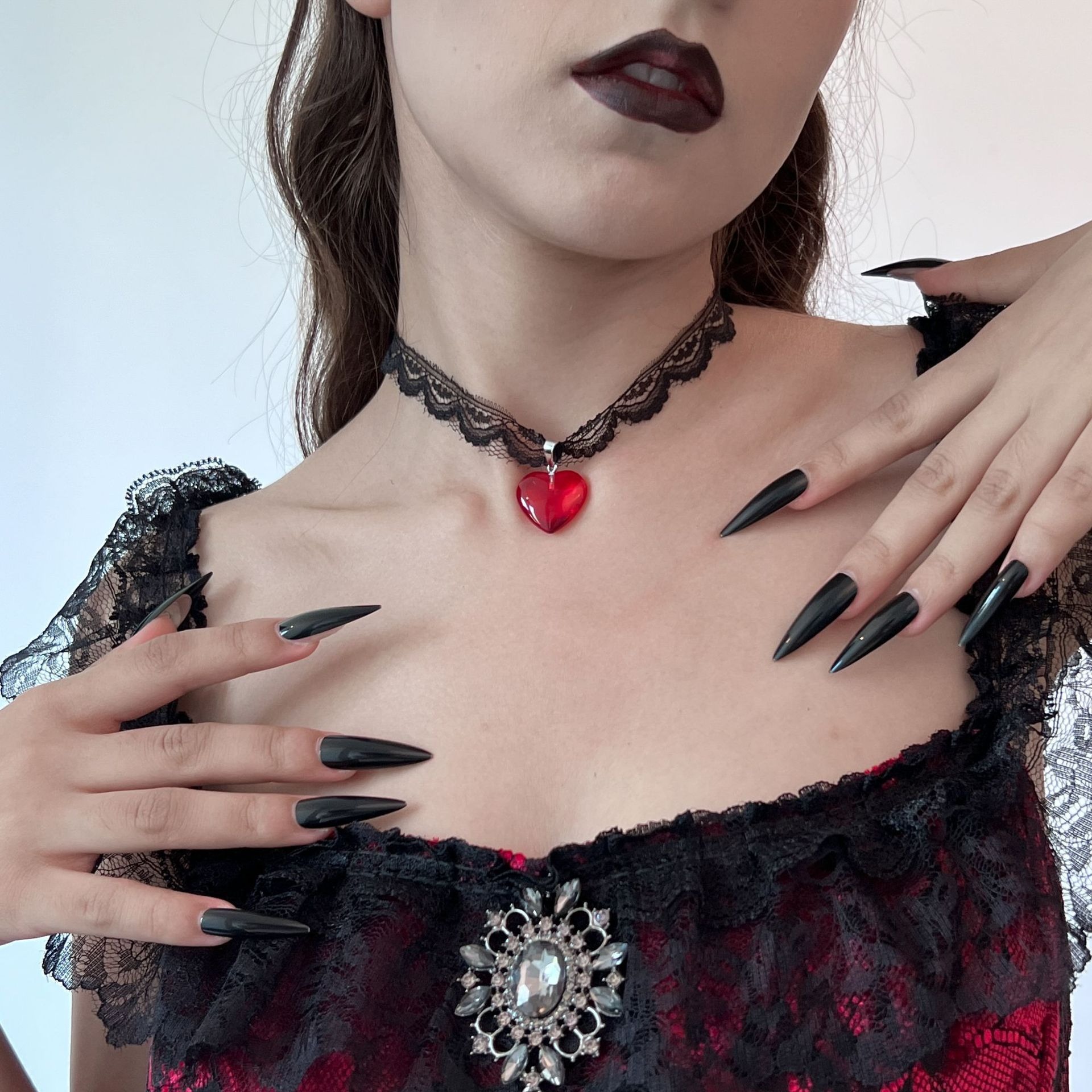 Cross border Black Cross Love Pendant Necklace for Women with Sweet and Cool Ins Style Multi layer Lace Neck Chain in Europe and America
