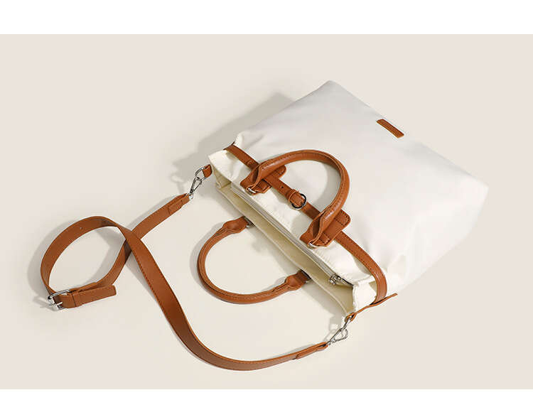 2024 Spring/Summer New Niche Design With A High-End Casual Handbag, One Shoulder Crossbody, Large Capacity Tote Bag