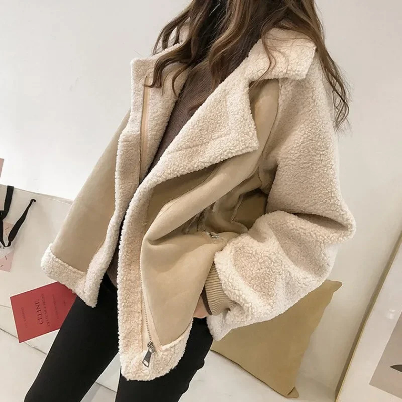 Versatile Tweed Style Jacket 2024 Womens Loose Fit Integrated Chamois Leather Fleece Cropped Sheep Fleece Motorcycle Jacket 241031