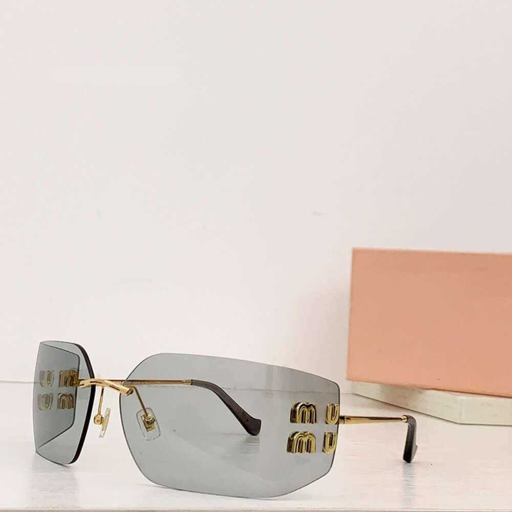 driving beach sports Designer 2025 for women luxurys designers sunglasses runway glasses womens designer sunglass high quality squared eyeglasses shades